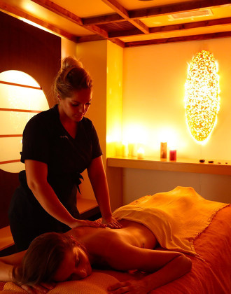 Treatment Package Oriental Massage Cinq Mondes 20 minutes
